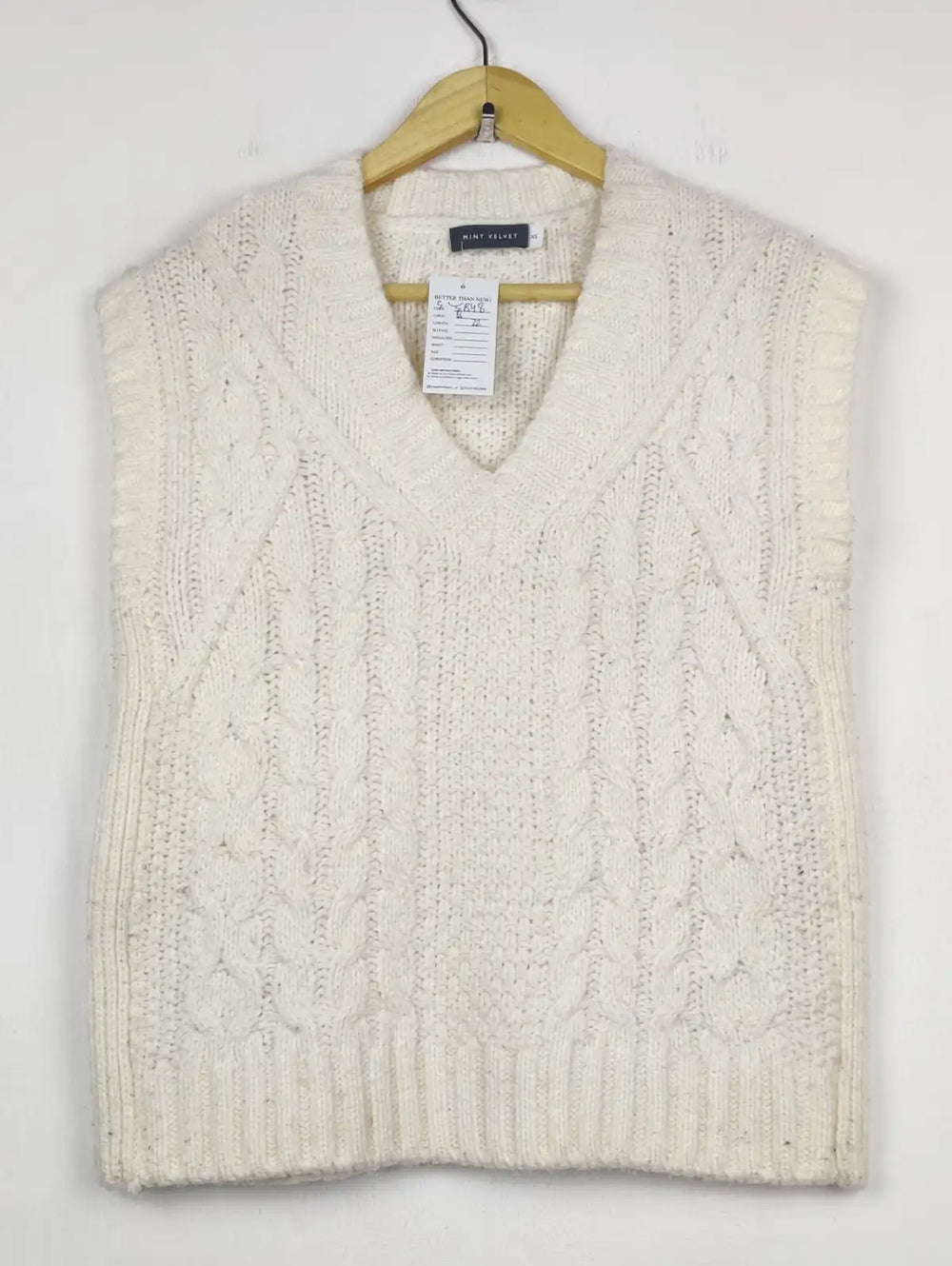 Buy online pre-used pre-loved 100% authentic & Original branded Mint Velvet (SL-5848) available in Pakistan. Top international brands avilable.