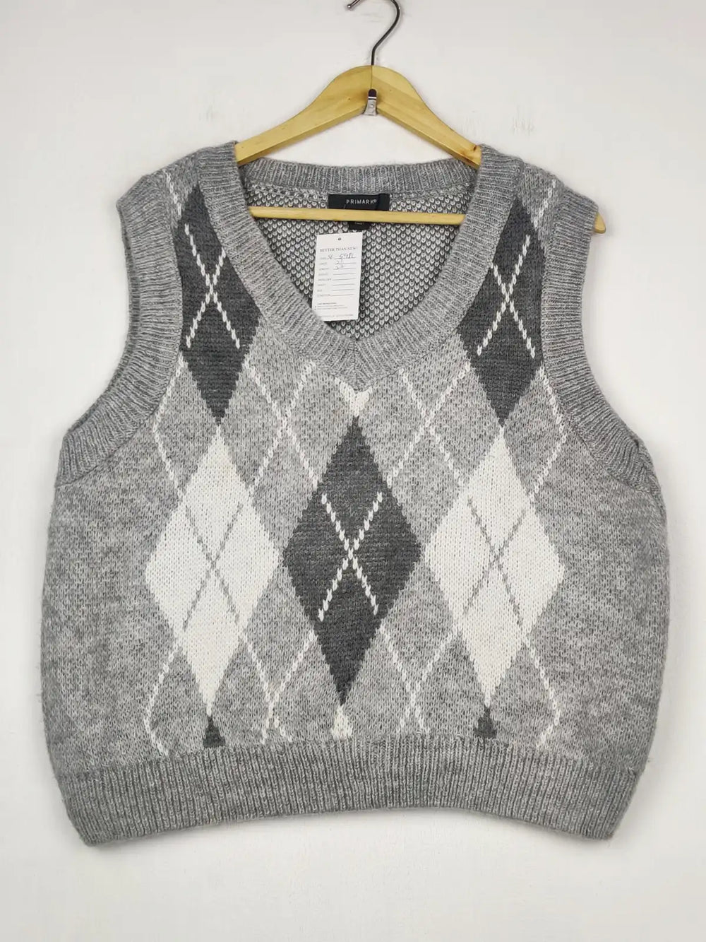 Buy online pre-used pre-loved 100% authentic & Original branded Primark (SL-5981) available in Pakistan. Top international brands avilable.