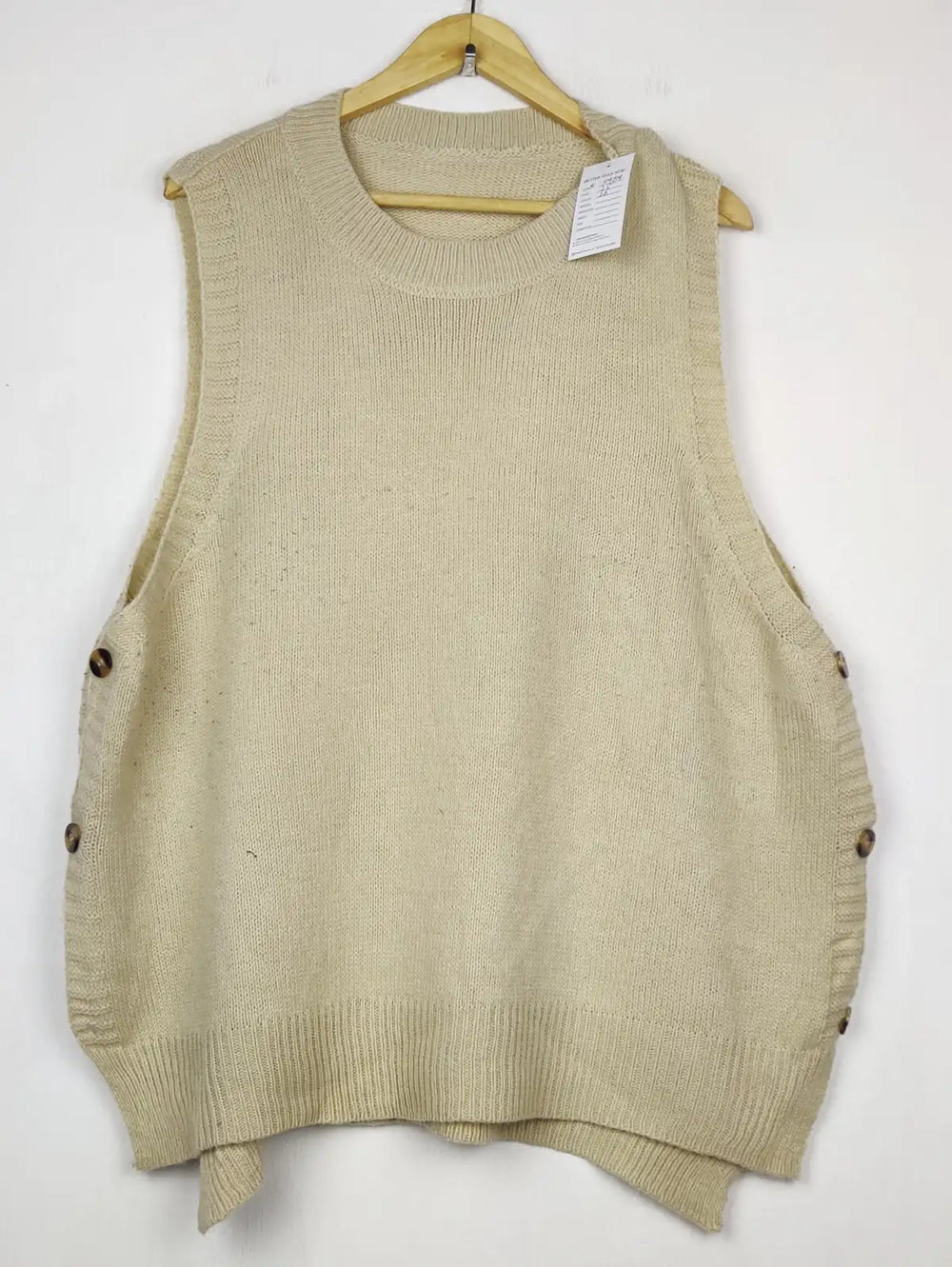 Buy online pre-used pre-loved 100% authentic & Original branded Shein (SL-5989) available in Pakistan. Top international brands avilable.