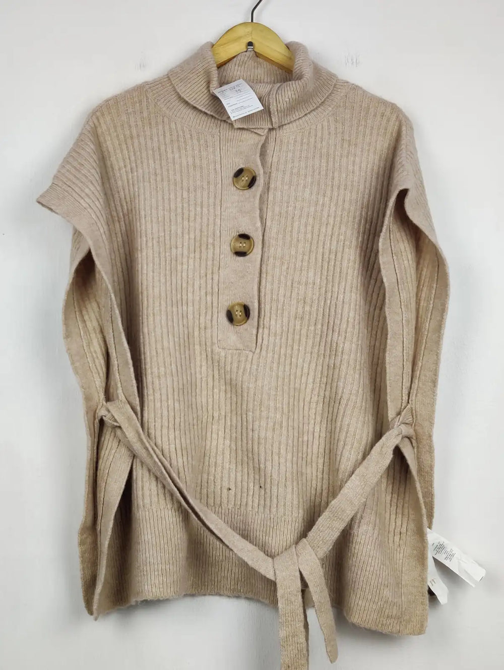 Buy online pre-used pre-loved 100% authentic & Original branded Primark (SL-6029) available in Pakistan. Top international brands avilable.