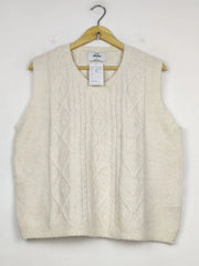 Buy online pre-used pre-loved 100% authentic & Original branded Primark (SL-6053) available in Pakistan. Top international brands avilable.
