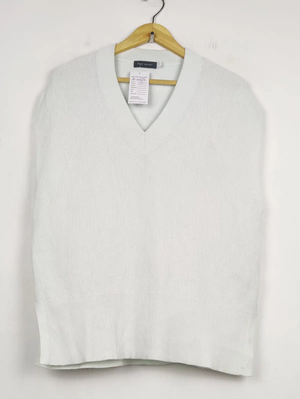 Buy online pre-used pre-loved 100% authentic & Original branded Mint Velvet (SL-6074) available in Pakistan. Top international brands avilable.