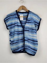 Buy online pre-used pre-loved 100% authentic & Original branded Unknown Brand (SL-798) available in Pakistan. Top international brands avilable.