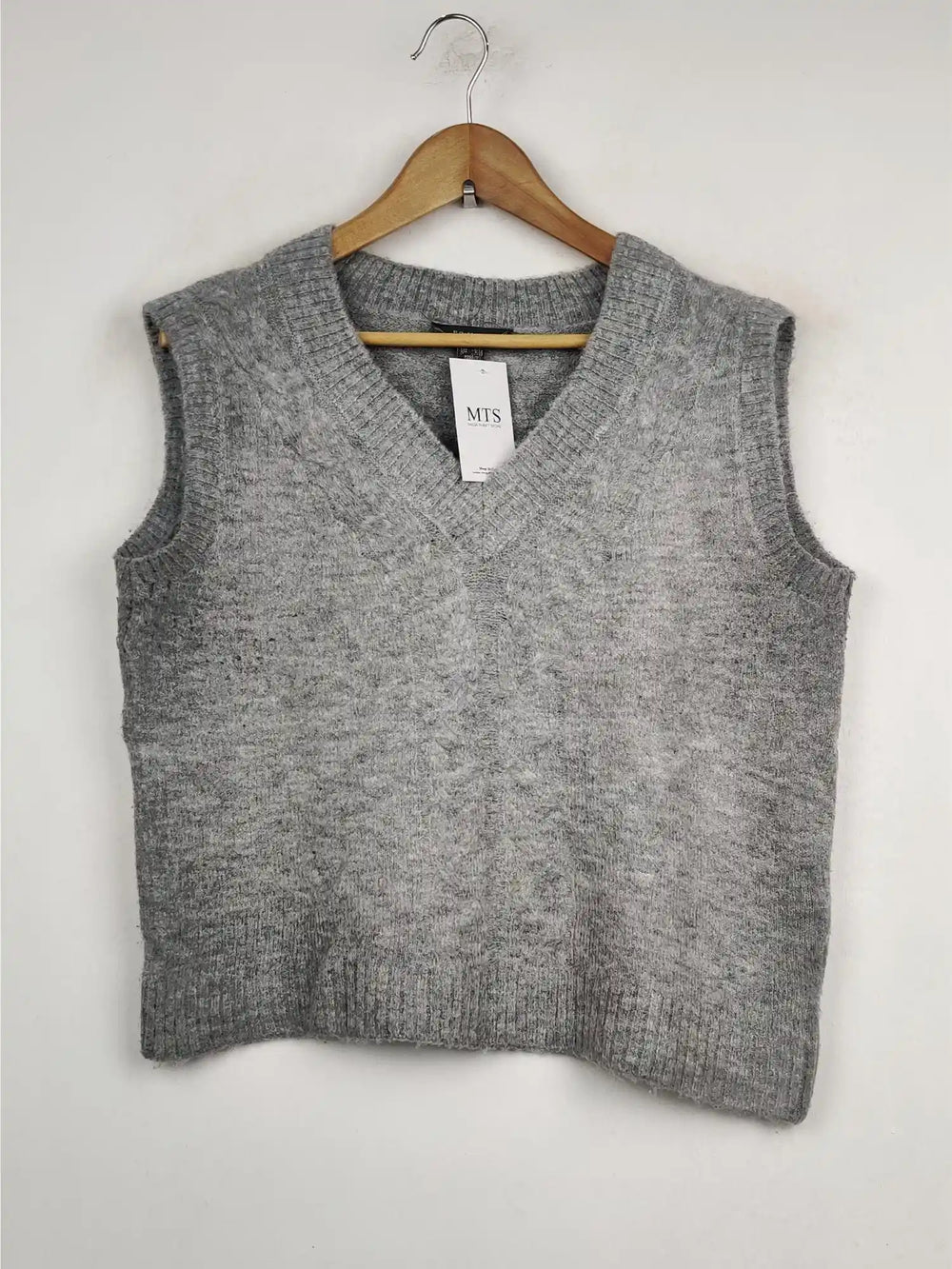 Buy online pre-used pre-loved 100% authentic & Original branded Primark (SL-855) available in Pakistan. Top international brands avilable.