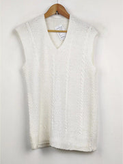 Buy online pre-used pre-loved 100% authentic & Original branded Unknown Brand (SL-976) available in Pakistan. Top international brands avilable.