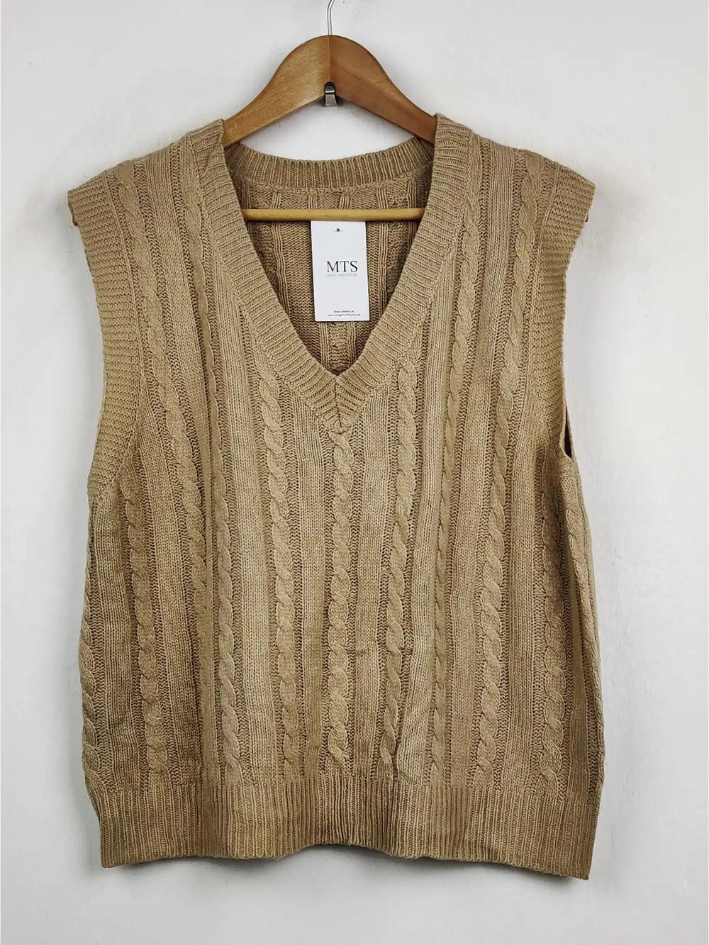 Buy online pre-used pre-loved 100% authentic & Original branded Shein (SL-992) available in Pakistan. Top international brands avilable.