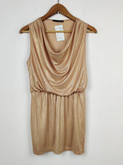 Buy online pre-used pre-loved 100% authentic & Original branded Atmosphere (SWT-1083) available in Pakistan. Top international brands avilable.