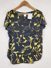 Buy online pre-used pre-loved 100% authentic & Original branded Next (SWT-109) available in Pakistan. Top international brands avilable.