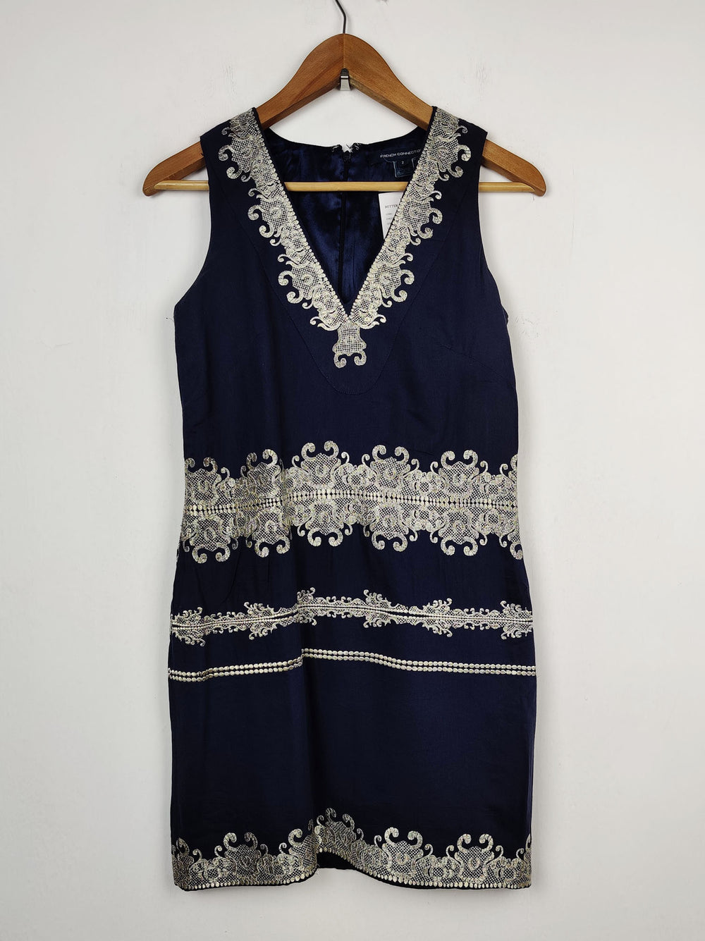 Buy online pre-used pre-loved 100% authentic & Original branded French Connection (SWT-1102) available in Pakistan. Top international brands avilable.