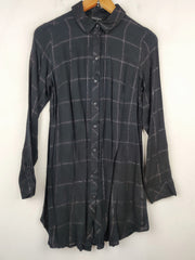 Buy online pre-used pre-loved 100% authentic & Original branded Peacocks (SWT-167) available in Pakistan. Top international brands avilable.