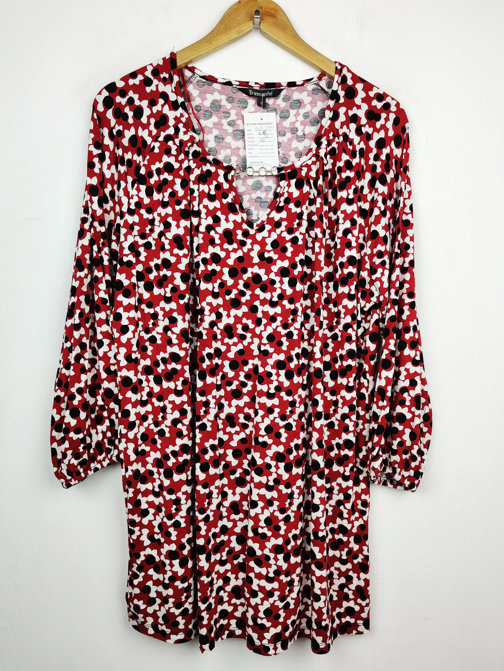 Buy online pre-used pre-loved 100% authentic & Original branded Bonmarche (SWT-1701) available in Pakistan. Top international brands avilable.