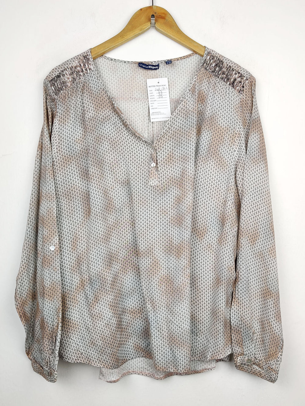 Buy online pre-used pre-loved 100% authentic & Original branded Charles Vogele (SWT-1704) available in Pakistan. Top international brands avilable.