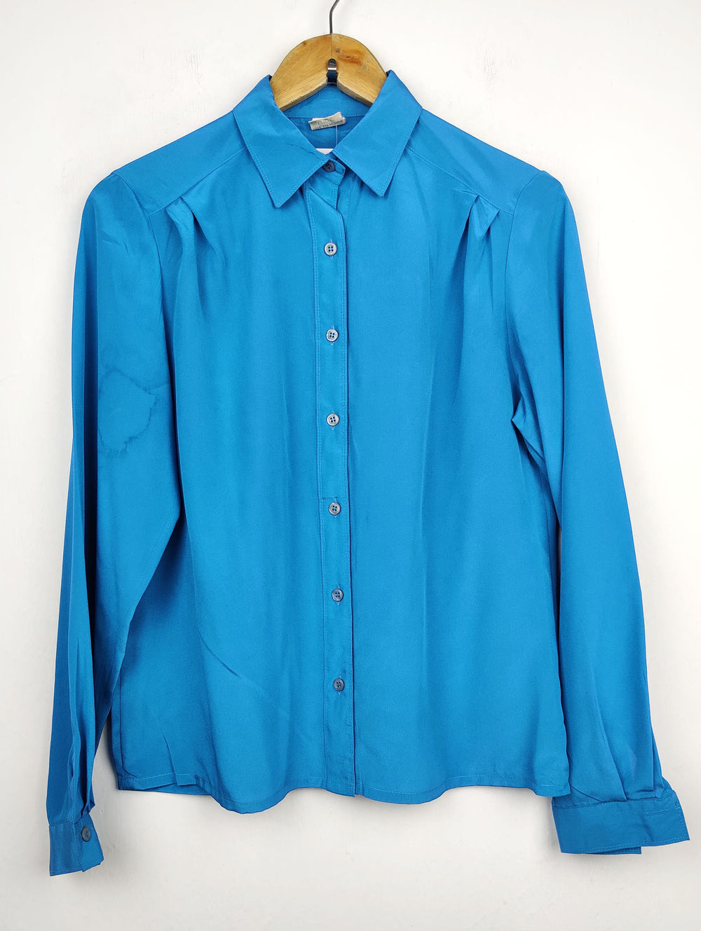 Buy online pre-used pre-loved 100% authentic & Original branded Stretch (SWT-1718) available in Pakistan. Top international brands avilable.