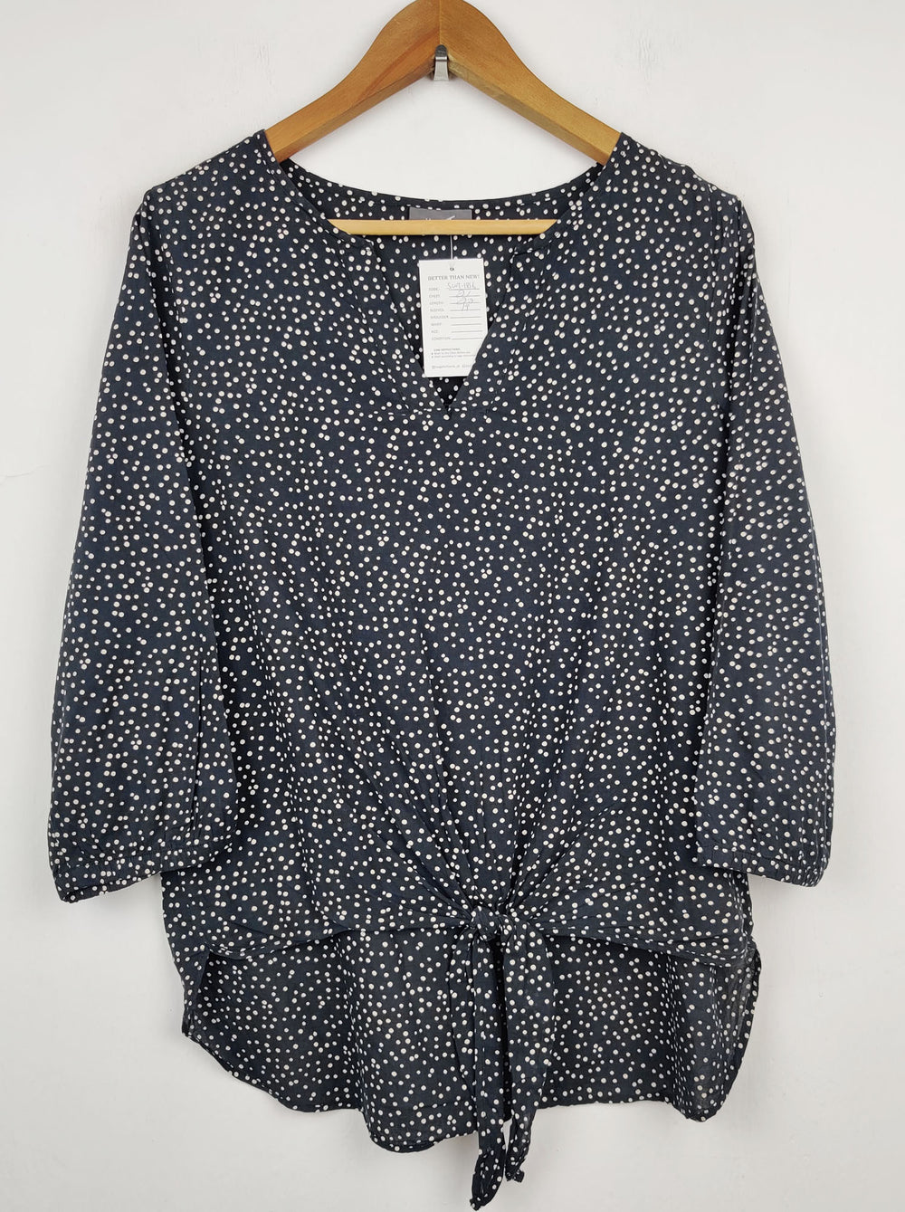 Buy online pre-used pre-loved 100% authentic & Original branded Yessica (SWT-1816) available in Pakistan. Top international brands avilable.