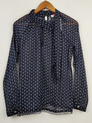 Buy online pre-used pre-loved 100% authentic & Original branded Ole (SWT-1821) available in Pakistan. Top international brands avilable.