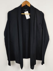 Buy online pre-used pre-loved 100% authentic & Original branded Comma (SWT-1993) available in Pakistan. Top international brands avilable.