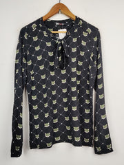 Buy online pre-used pre-loved 100% authentic & Original branded Enjoy (SWT-2027) available in Pakistan. Top international brands avilable.