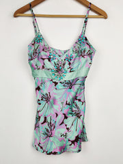 Buy online pre-used pre-loved 100% authentic & Original branded Oasis (SWT-2129) available in Pakistan. Top international brands avilable.