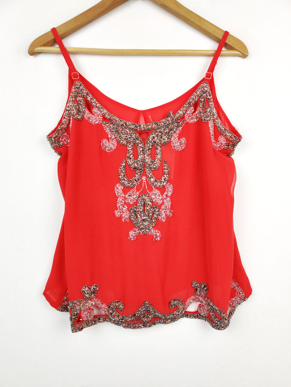 Buy online pre-used pre-loved 100% authentic & Original branded Lipsy (SWT-2184) available in Pakistan. Top international brands avilable.