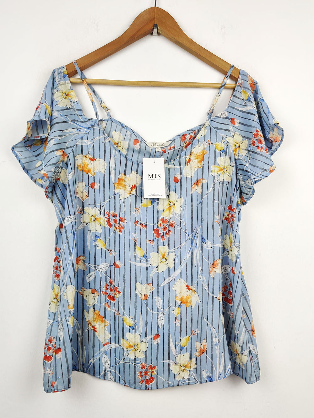 Buy online pre-used pre-loved 100% authentic & Original branded Peacocks (SWT-2199) available in Pakistan. Top international brands avilable.