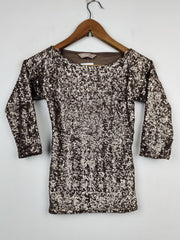 Buy online pre-used pre-loved 100% authentic & Original branded A Wear (SWT-2238) available in Pakistan. Top international brands avilable.