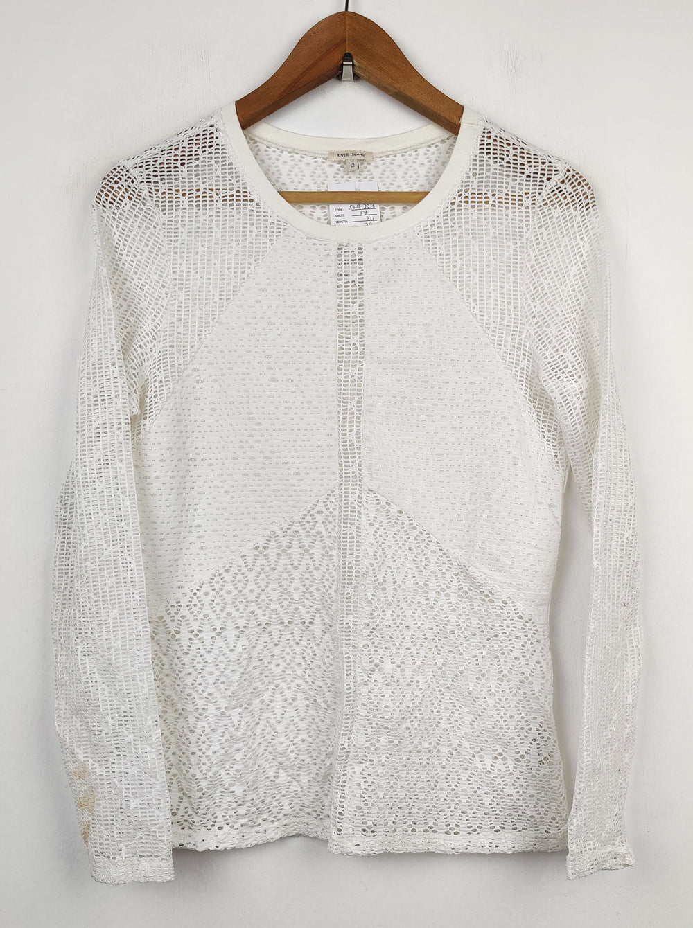 Buy online pre-used pre-loved 100% authentic & Original branded River Island (SWT-2241) available in Pakistan. Top international brands avilable.