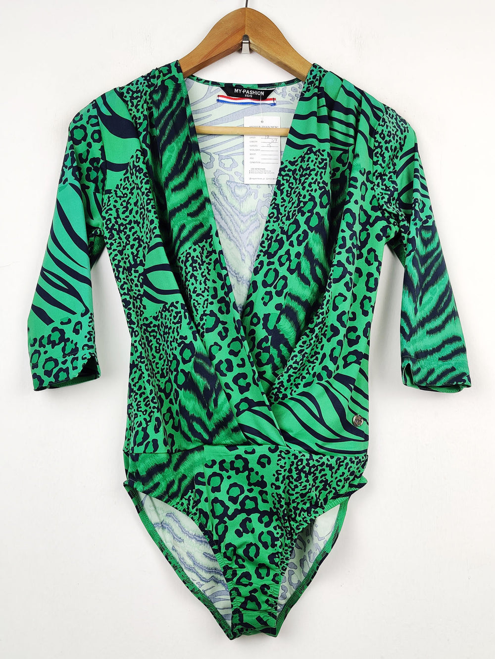 Buy online pre-used pre-loved 100% authentic & Original branded My Passion (SWT-2313) available in Pakistan. Top international brands avilable.