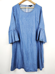 Buy online pre-used pre-loved 100% authentic & Original branded New Look (SWT-2326) available in Pakistan. Top international brands avilable.