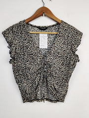 Buy online pre-used pre-loved 100% authentic & Original branded Shein (SWT-2427) available in Pakistan. Top international brands avilable.