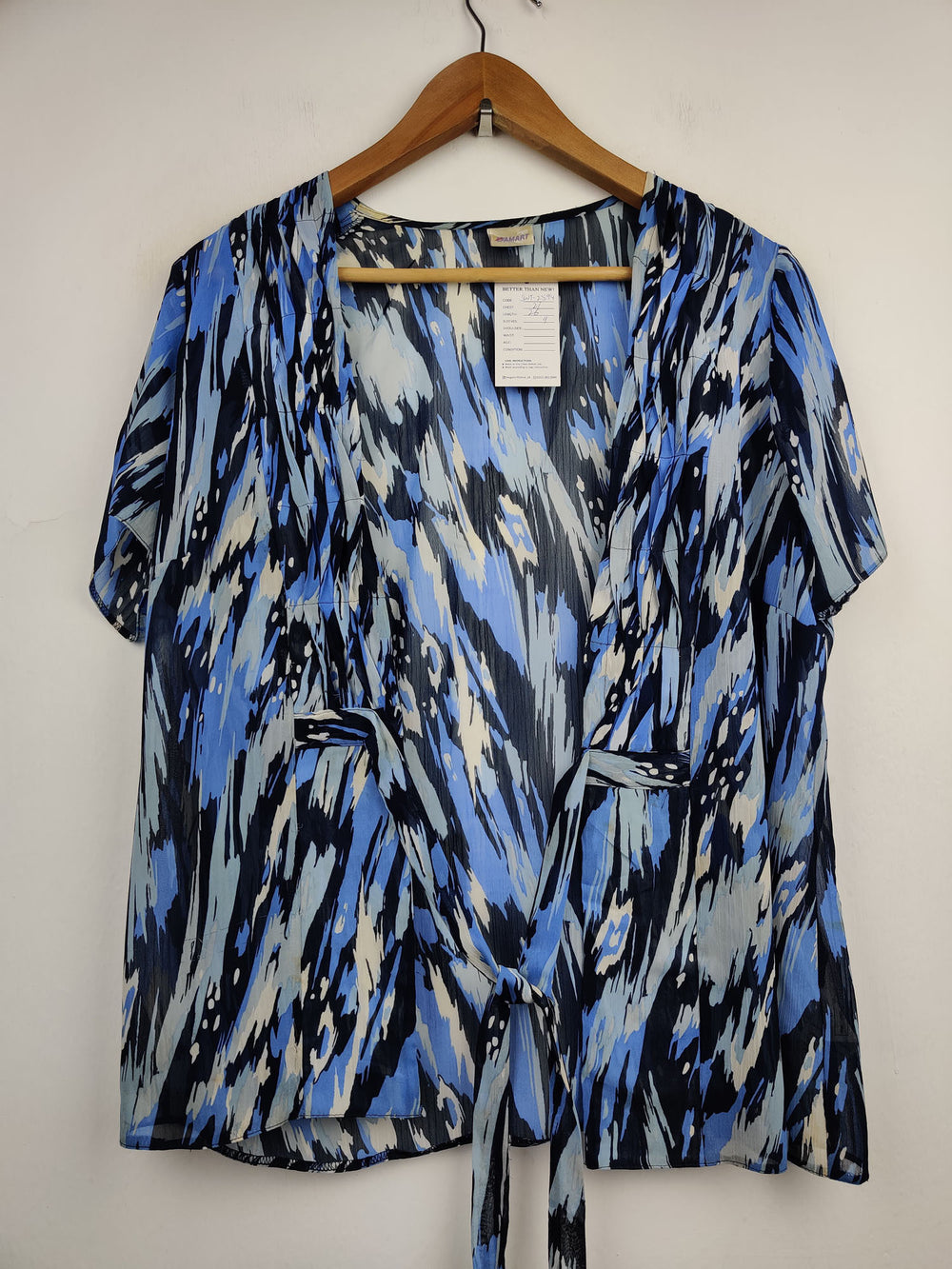 Buy online pre-used pre-loved 100% authentic & Original branded Damart (SWT-2594) available in Pakistan. Top international brands avilable.