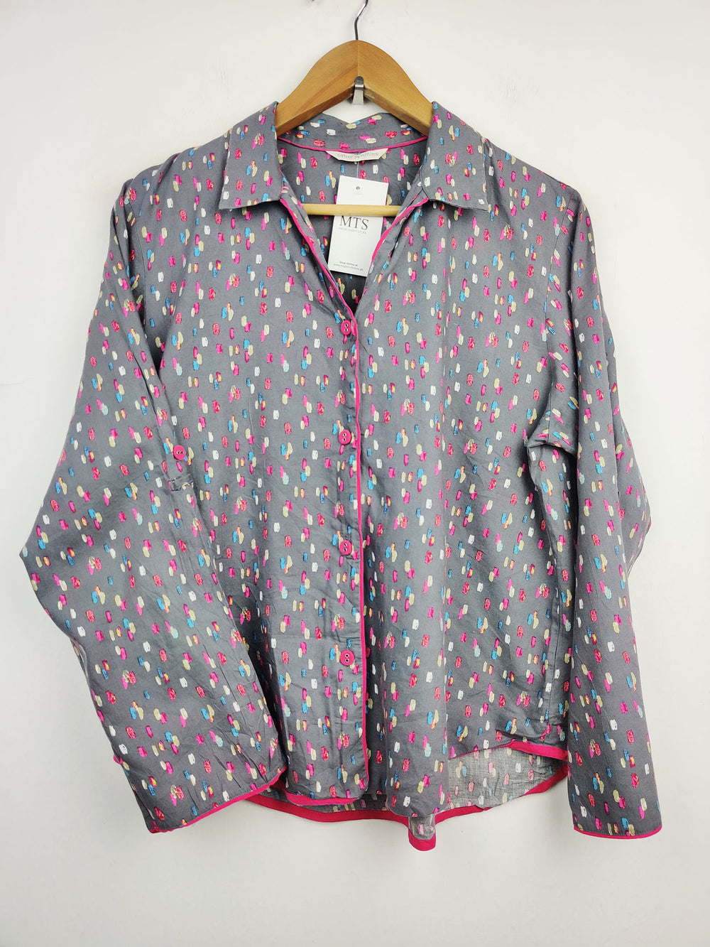 Buy online pre-used pre-loved 100% authentic & Original branded Cyber Jammies (SWT-2703) available in Pakistan. Top international brands avilable.