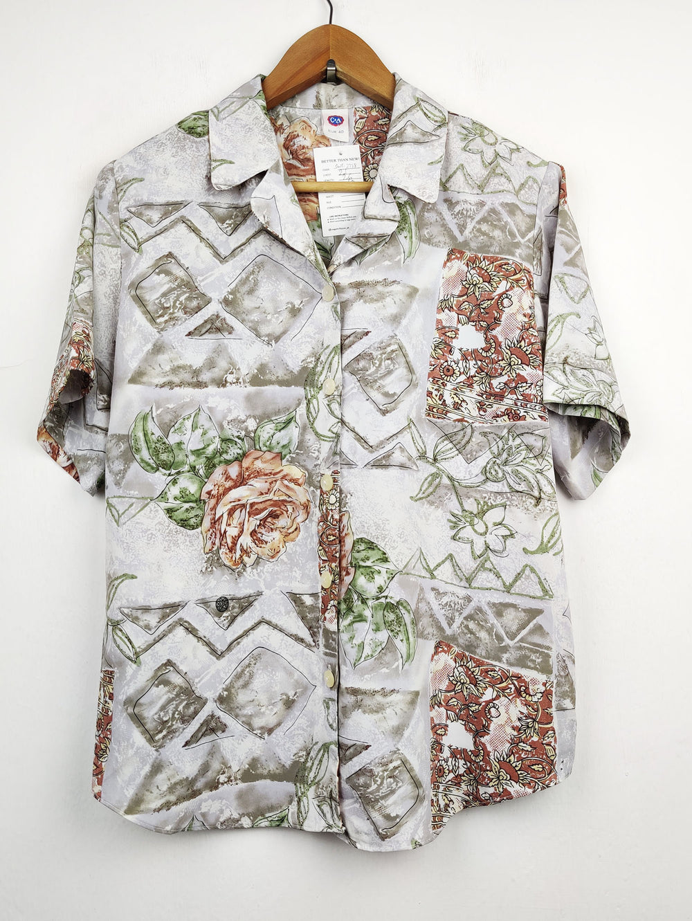 Buy online pre-used pre-loved 100% authentic & Original branded C&A (SWT-2728) available in Pakistan. Top international brands avilable.