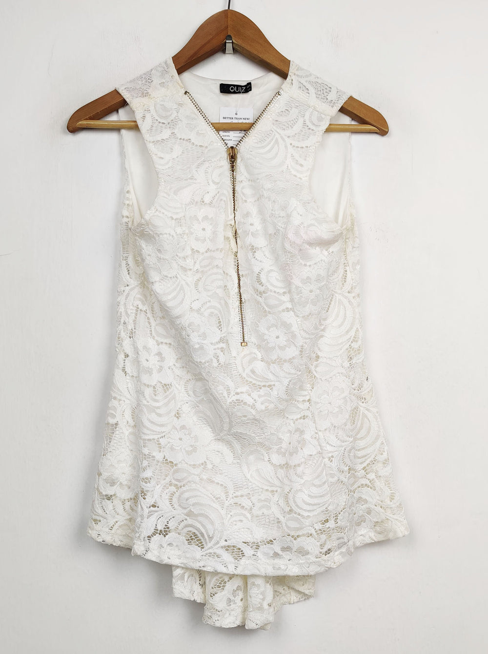 Buy online pre-used pre-loved 100% authentic & Original branded Quiz (SWT-2966) available in Pakistan. Top international brands avilable.