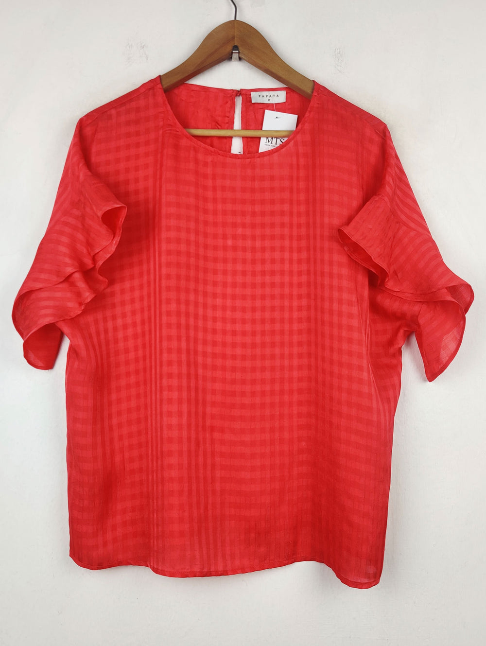 Buy online pre-used pre-loved 100% authentic & Original branded Papaya (SWT-298) available in Pakistan. Top international brands avilable.