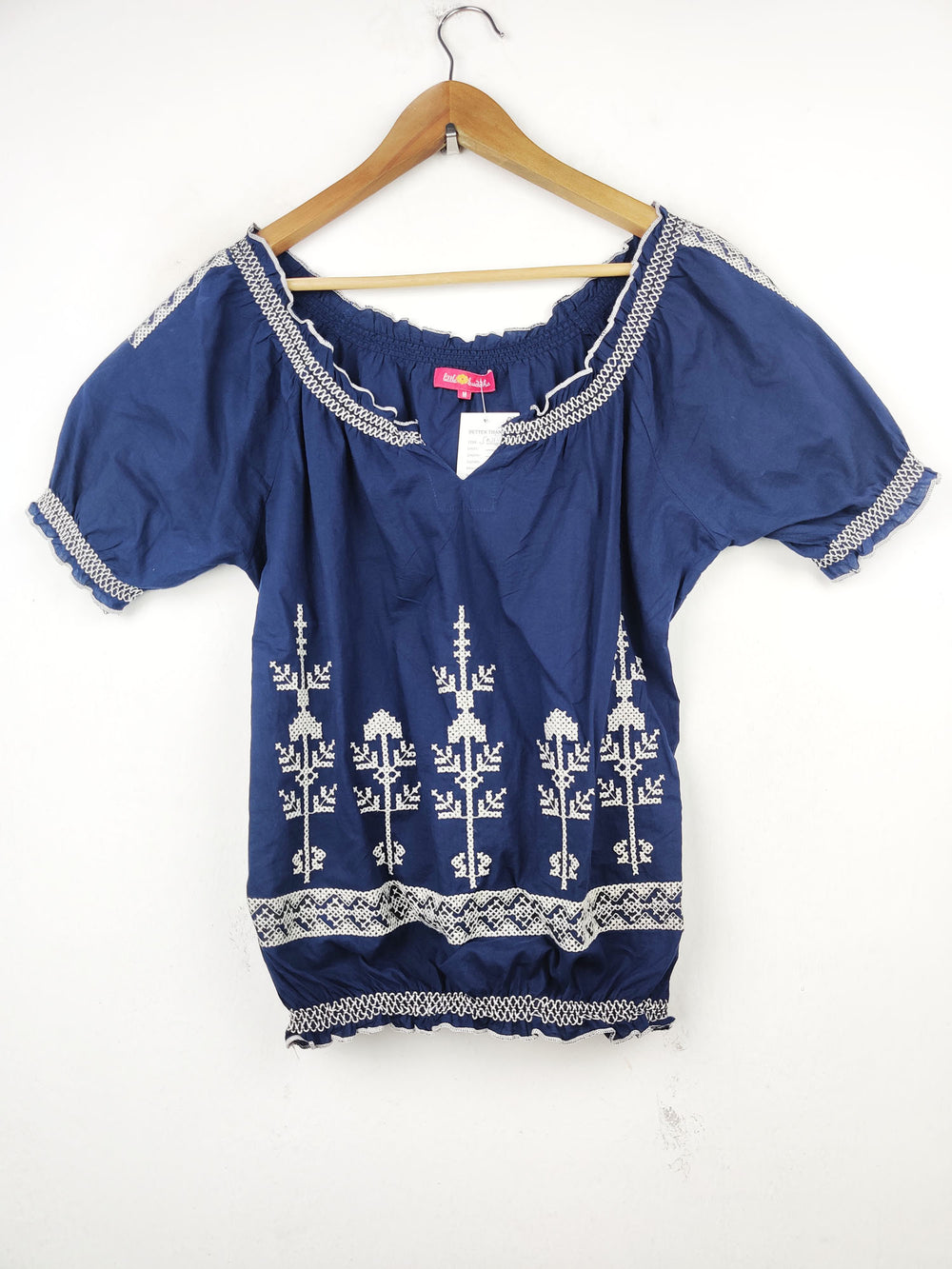 Buy online pre-used pre-loved 100% authentic & Original branded Lille Buddha (SWT-3784) available in Pakistan. Top international brands avilable.