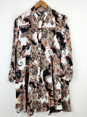 Buy online pre-used pre-loved 100% authentic & Original branded Blue Chameleon (SWT-3835) available in Pakistan. Top international brands avilable.