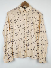 Buy online pre-used pre-loved 100% authentic & Original branded Atmosphere (SWT-393) available in Pakistan. Top international brands avilable.