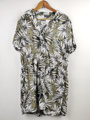 Buy online pre-used pre-loved 100% authentic & Original branded Primark (SWT-3966) available in Pakistan. Top international brands avilable.