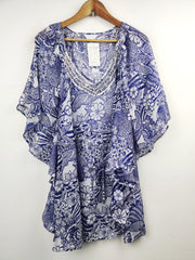 Buy online pre-used pre-loved 100% authentic & Original branded Debenhams (SWT-3988) available in Pakistan. Top international brands avilable.