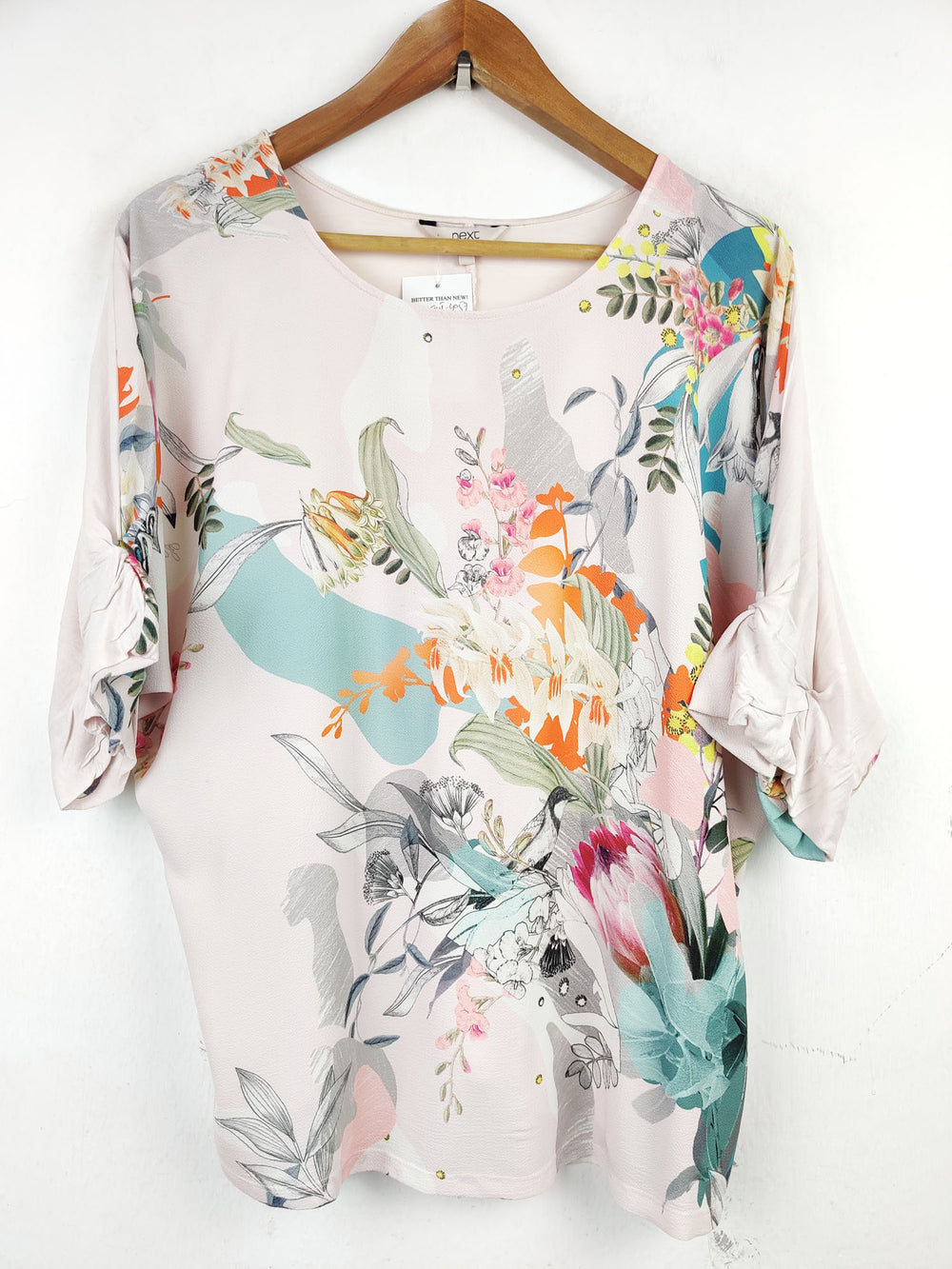 Buy online pre-used pre-loved 100% authentic & Original branded Next (SWT-4057) available in Pakistan. Top international brands avilable.