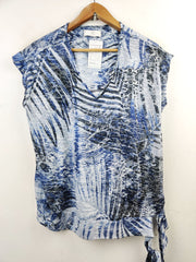 Buy online pre-used pre-loved 100% authentic & Original branded Wallis (SWT-4108) available in Pakistan. Top international brands avilable.