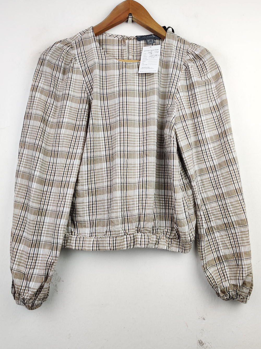 Buy online pre-used pre-loved 100% authentic & Original branded Primark (SWT-4133) available in Pakistan. Top international brands avilable.