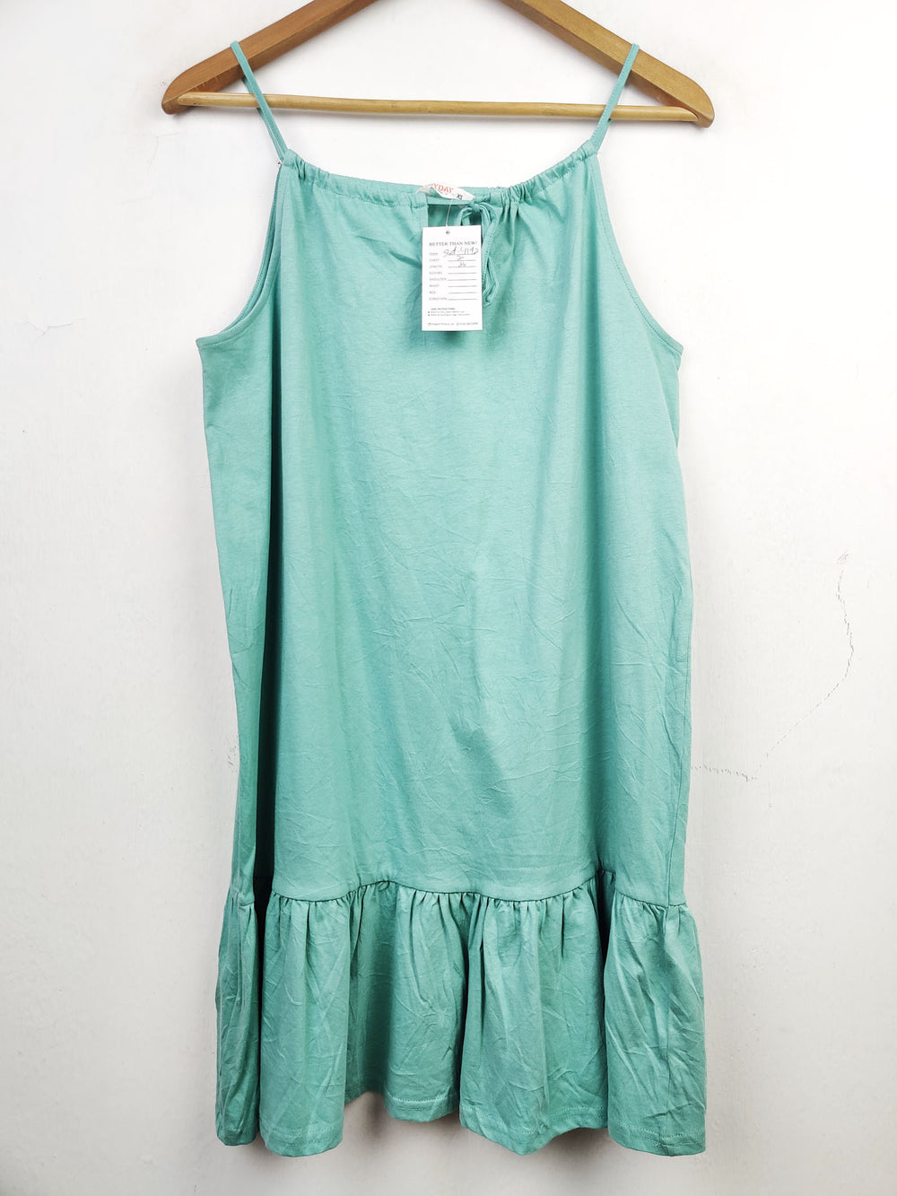 Buy online pre-used pre-loved 100% authentic & Original branded John Lewis (SWT-4192) available in Pakistan. Top international brands avilable.