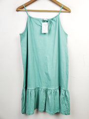 Buy online pre-used pre-loved 100% authentic & Original branded John Lewis (SWT-4192) available in Pakistan. Top international brands avilable.