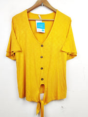 Buy online pre-used pre-loved 100% authentic & Original branded George (SWT-4197) available in Pakistan. Top international brands avilable.