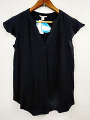 Buy online pre-used pre-loved 100% authentic & Original branded Monsoon (SWT-4199) available in Pakistan. Top international brands avilable.