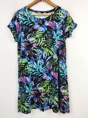 Buy online pre-used pre-loved 100% authentic & Original branded George (SWT-4212) available in Pakistan. Top international brands avilable.