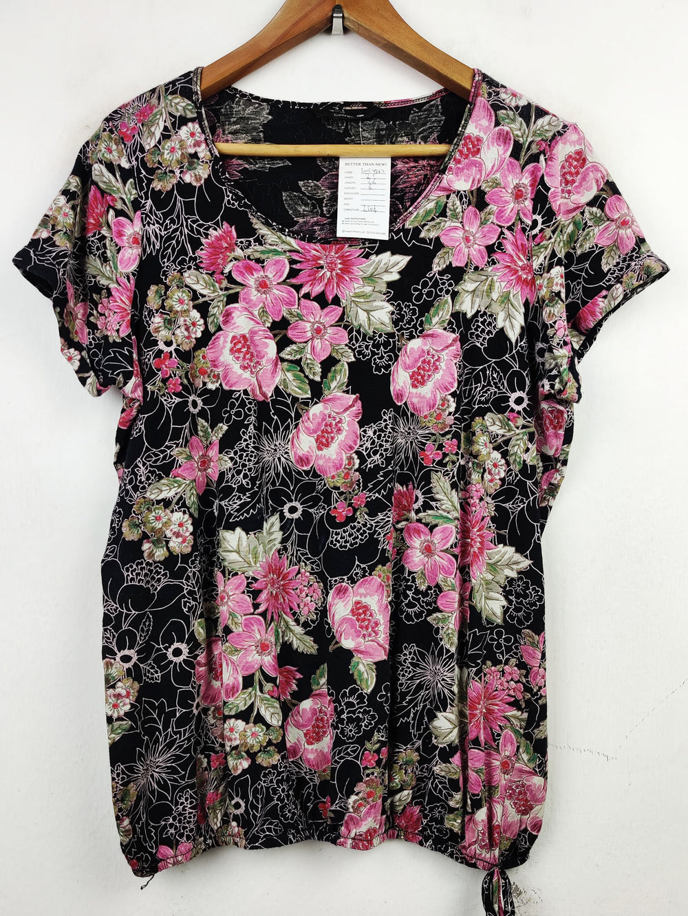 Buy online pre-used pre-loved 100% authentic & Original branded George (SWT-4262) available in Pakistan. Top international brands avilable.