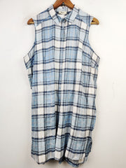 Buy online pre-used pre-loved 100% authentic & Original branded Papaya (SWT-4267) available in Pakistan. Top international brands avilable.