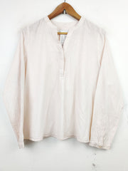 Buy online pre-used pre-loved 100% authentic & Original branded Marks & Spencer (SWT-4275) available in Pakistan. Top international brands avilable.